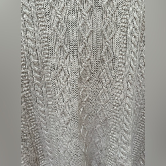 ✨ Cashmere and Wool blend sweater in Oatmeal - Made in Italy - Picture 8 of 11